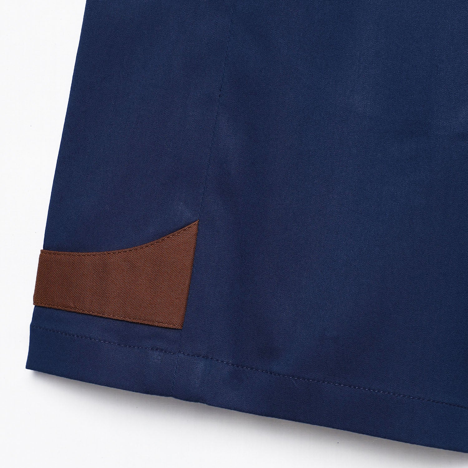 Contrast Accent Shorts