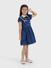 Contrast Collar Dress with Piping Detail