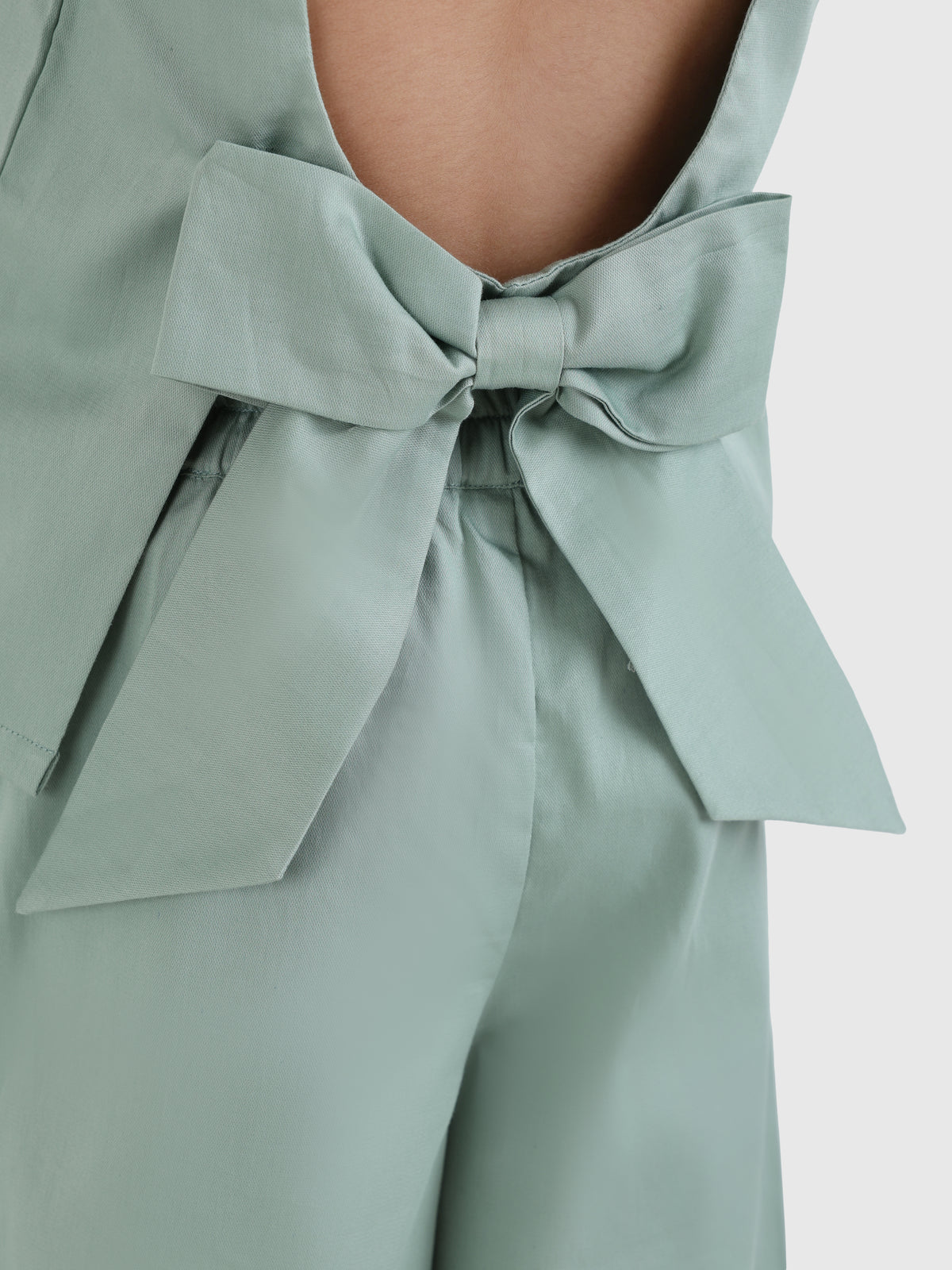 Cut-Out Back Bow Top