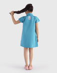 Pleated dress with collar